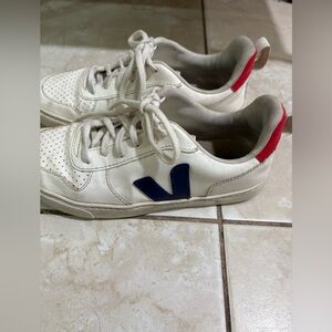 Veja Kids Sneakers in White and Blue with Red Accent